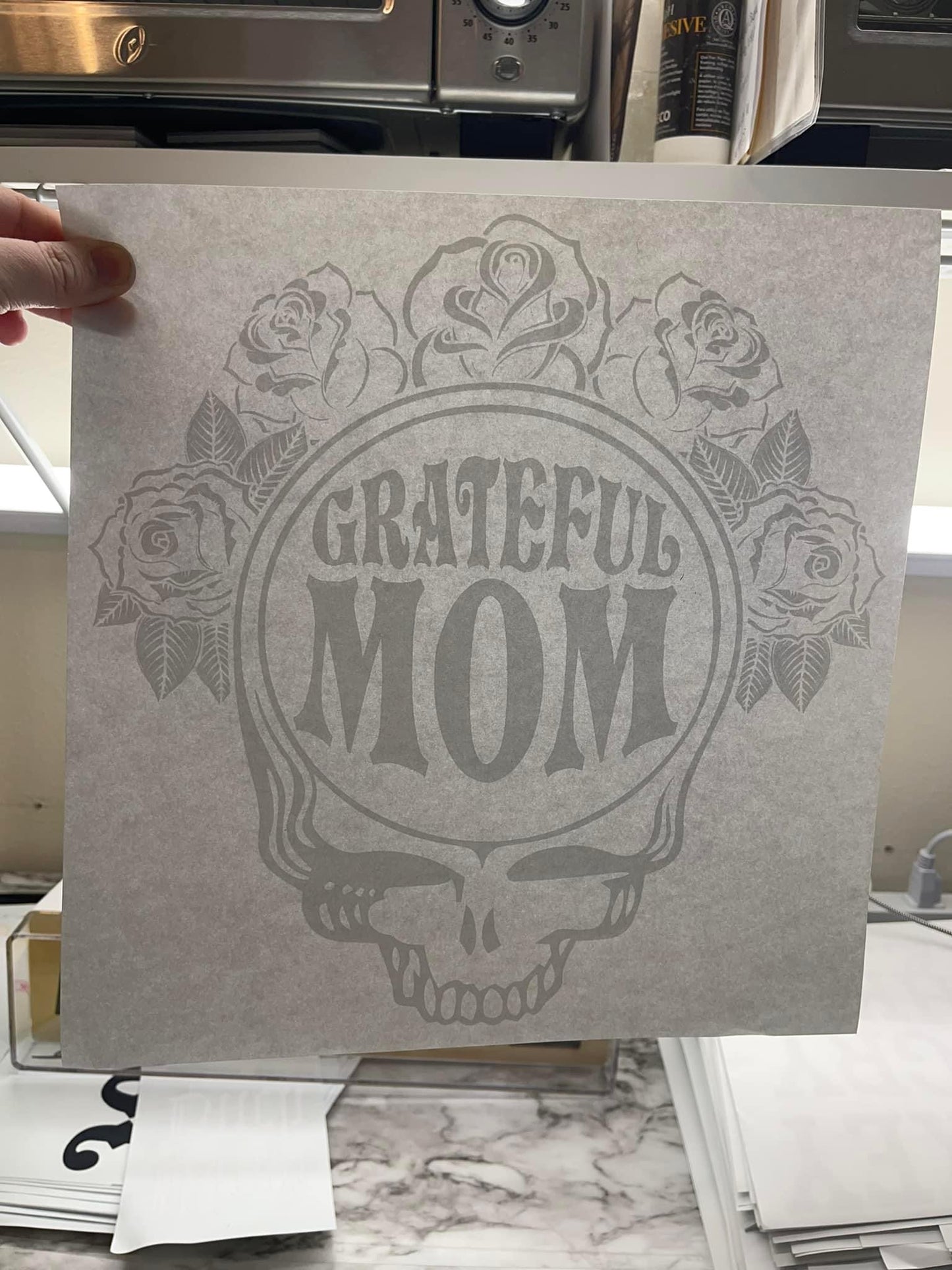 Grateful Mom - White