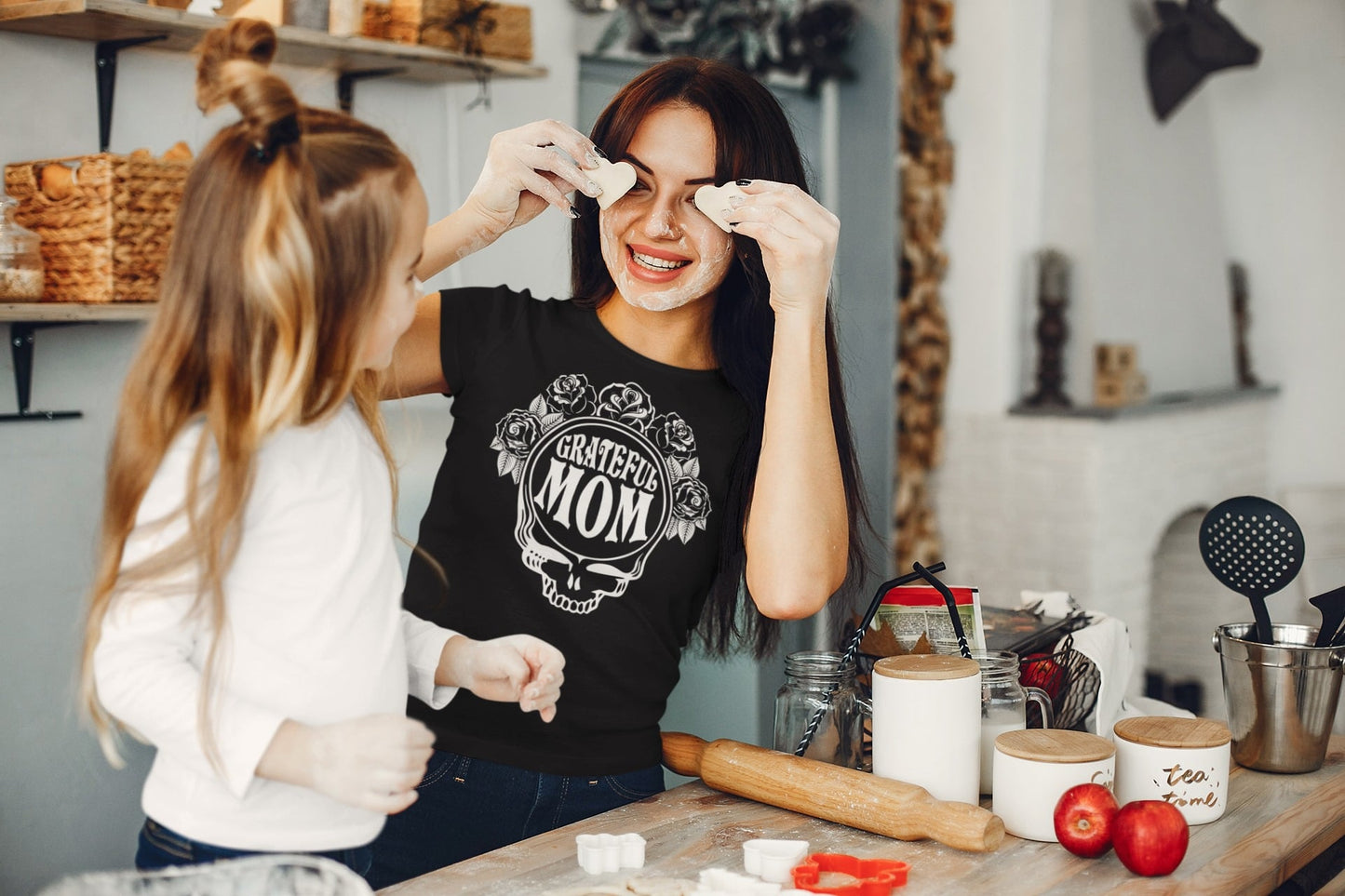 Grateful Mom - White