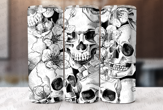 B&W Skulls