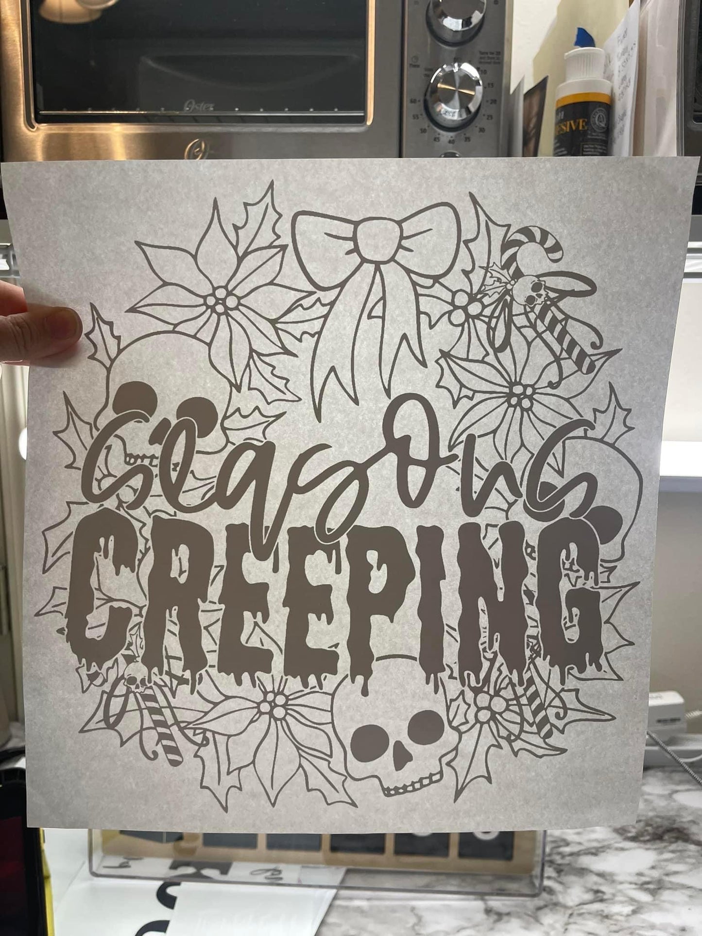 Seasons Creeping - black