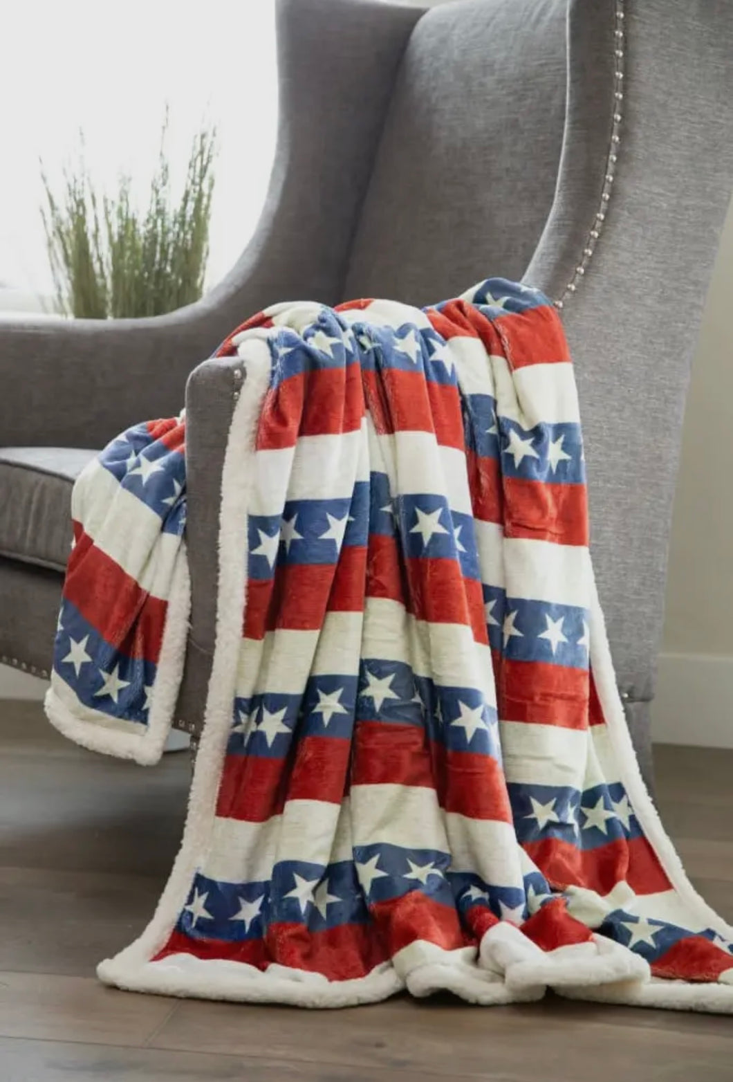 American Plush Sherpa Throw Blanket